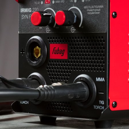 Полуавтомат сварочный FUBAG IRMIG 220 SYN FLUX в Новокузнецке фото