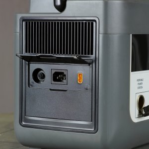 Портативная электростанция FUBAG AS 2400i (аккумулятор LiFePO4) в Новокузнецке фото