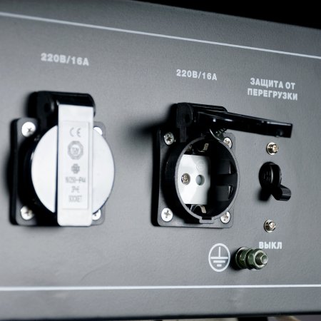 Бензиновый генератор FUBAG BS 3300 A ES с электростартером и коннектором автоматики в Новокузнецке фото