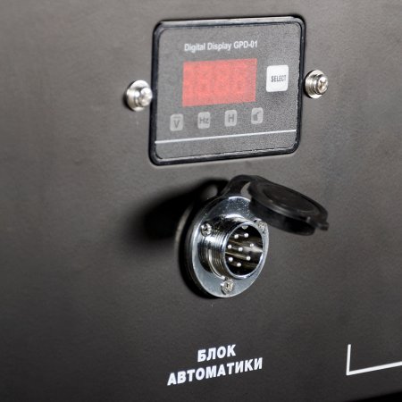 Бензиновый генератор с электростартером и коннектором автоматики FUBAG BS 7500 A ES в Новокузнецке фото