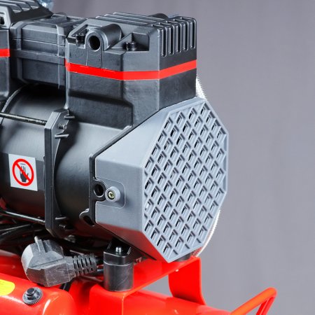 Компрессор безмасляный малошумный FUBAG Свободный Воздух (Free Air) 240/24/2.0 S в Новокузнецке фото