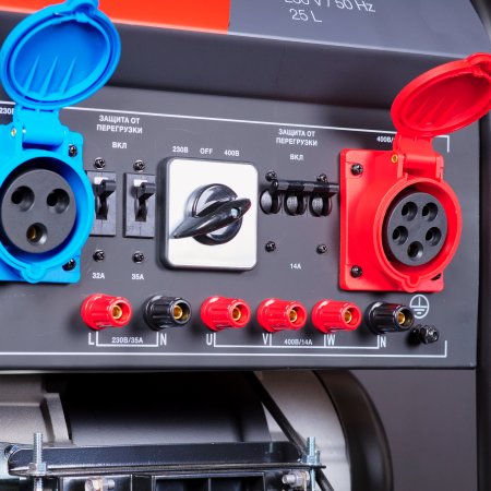 Бензиновый генератор FUBAG BS 8500 XD ES DUPLEX для одно и трехфазного режимов работы в Новокузнецке фото