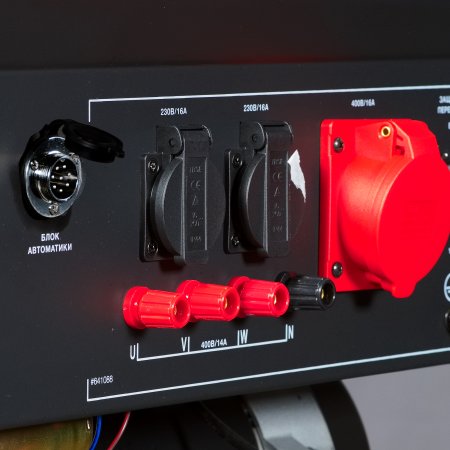 Бензиновый генератор FUBAG BS 8000 DA ES (трехфазный) с электростартером и коннектором автоматики в Новокузнецке фото