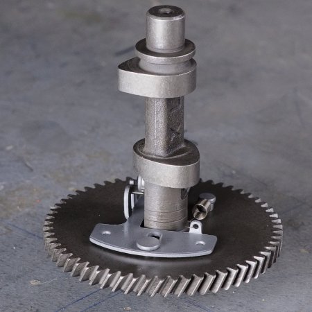 Бензиновый генератор с электростартером и коннектором автоматики FUBAG BS 7500 A ES в Новокузнецке фото