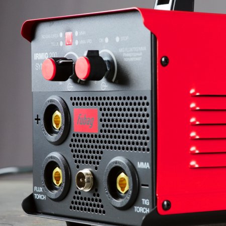 Полуавтомат сварочный FUBAG IRMIG 200 SYN FLUX в Новокузнецке фото